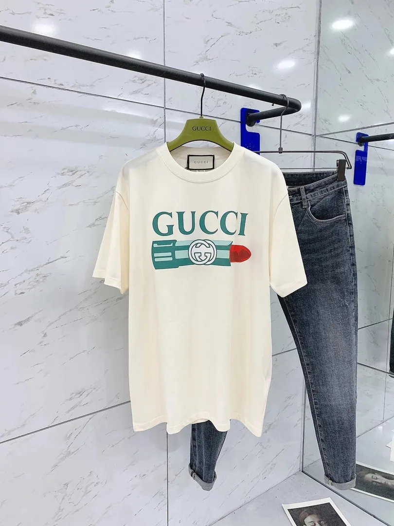 Short-Sleeve Tee — Photo 11