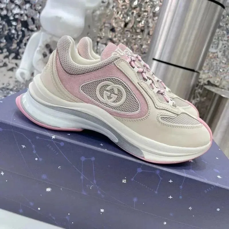 Gucci Run Beige Sneakers — QC