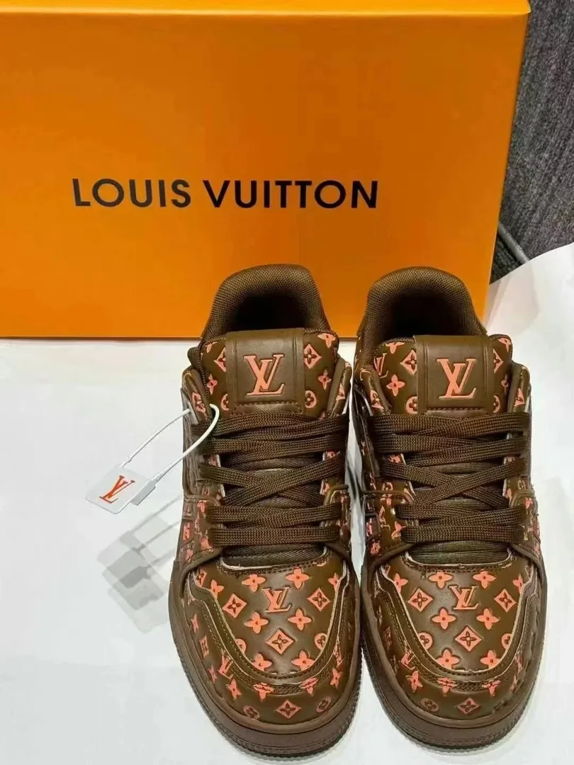 Louis Vuitton LV Trainer White Runners — photo 2