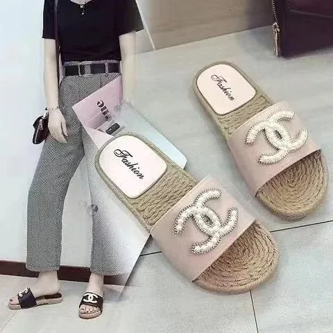Thick-Sole Home Slides — QC