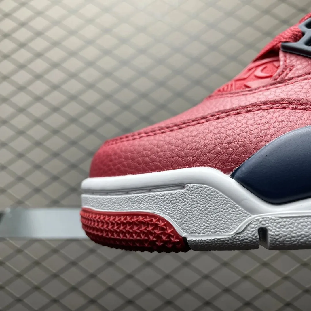 Jordan 4 Fire Red Sneakers — Photo 6