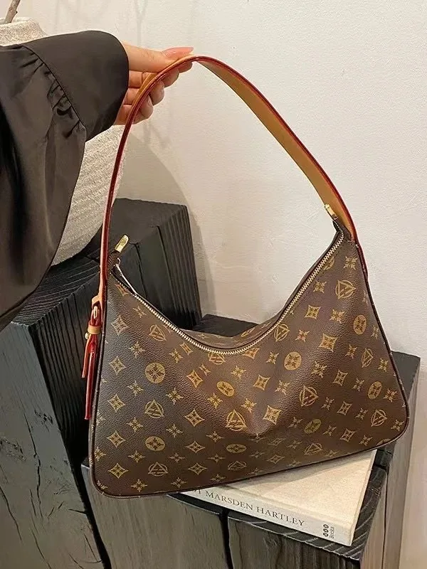 Handheld Crossbody Bag — Photo 7
