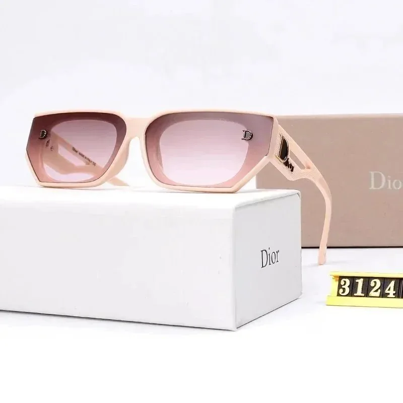 Christian Dior Logo Rectangular Sunglasses — Photo 3
