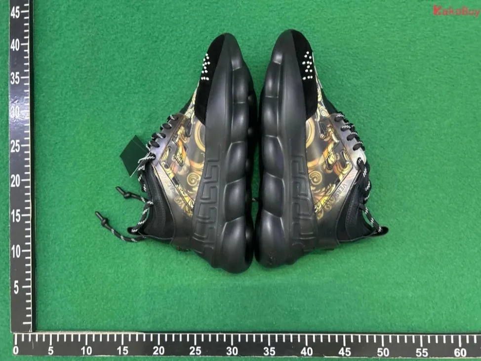 Versace Chain Reaction Grey — photo 11