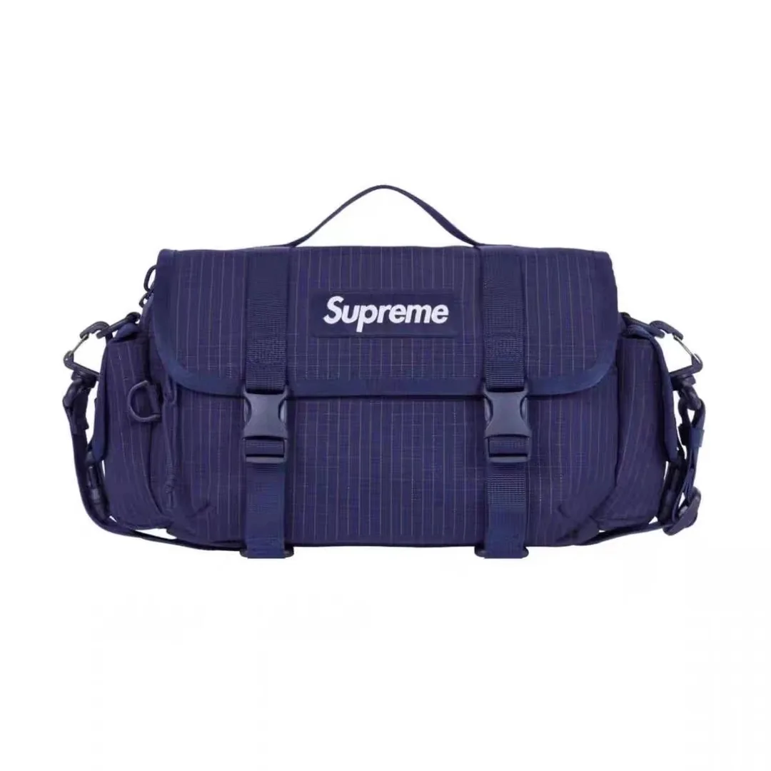 Supreme Backpack — Photo 10