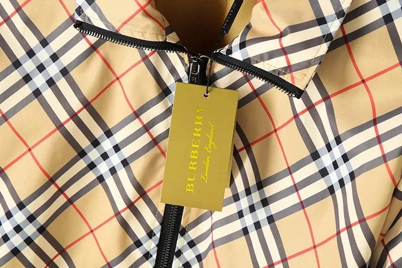 Burberry Jacket — photo 3