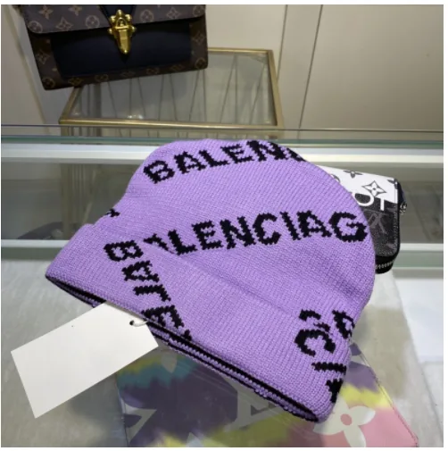 Knit Beanie — Photo 6