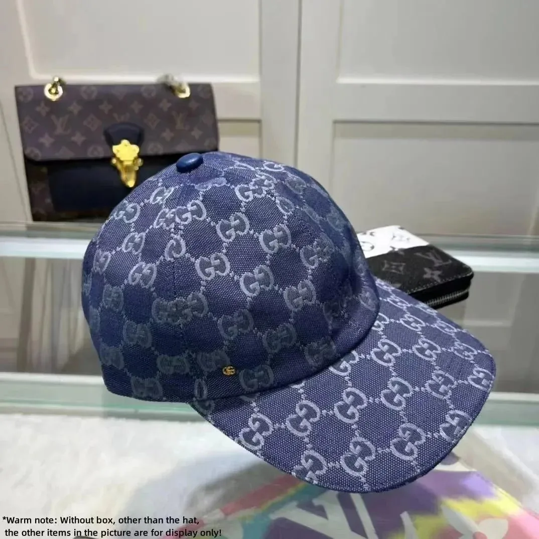 Fendi FF Monogram Baseball Cap — Photo 15