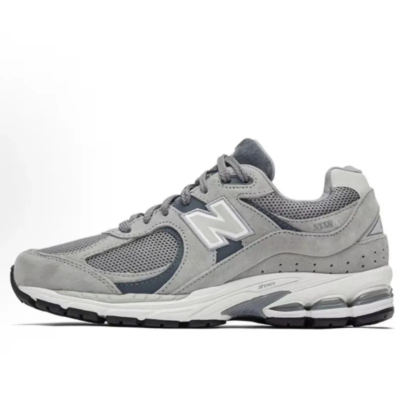 New Balance 2002R Cushioned Runners — Photo 6