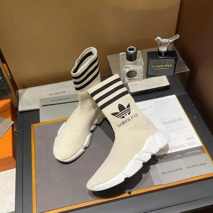Balenciaga Speed Trainer White Stripe BGA 922 Sneakers — photo 11