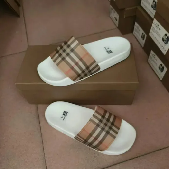 Anti-Slip Slides Collection — QC