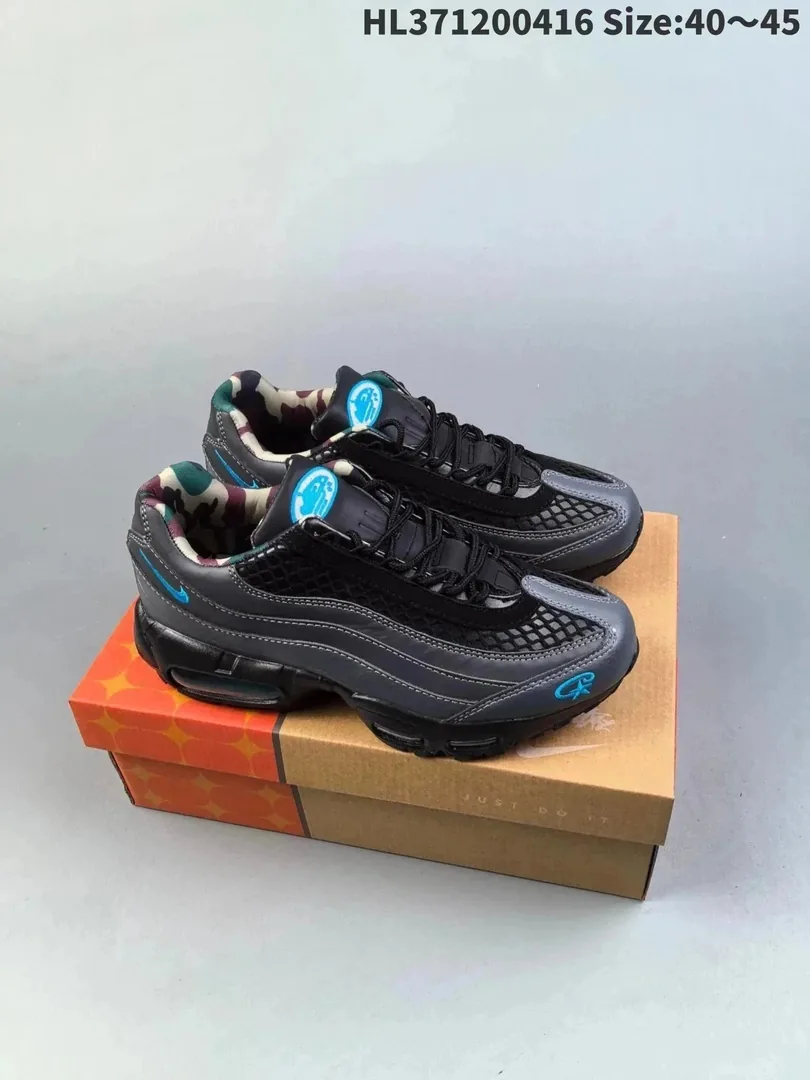 Nike Air Max 95 Lace-Up Trainers — photo 7