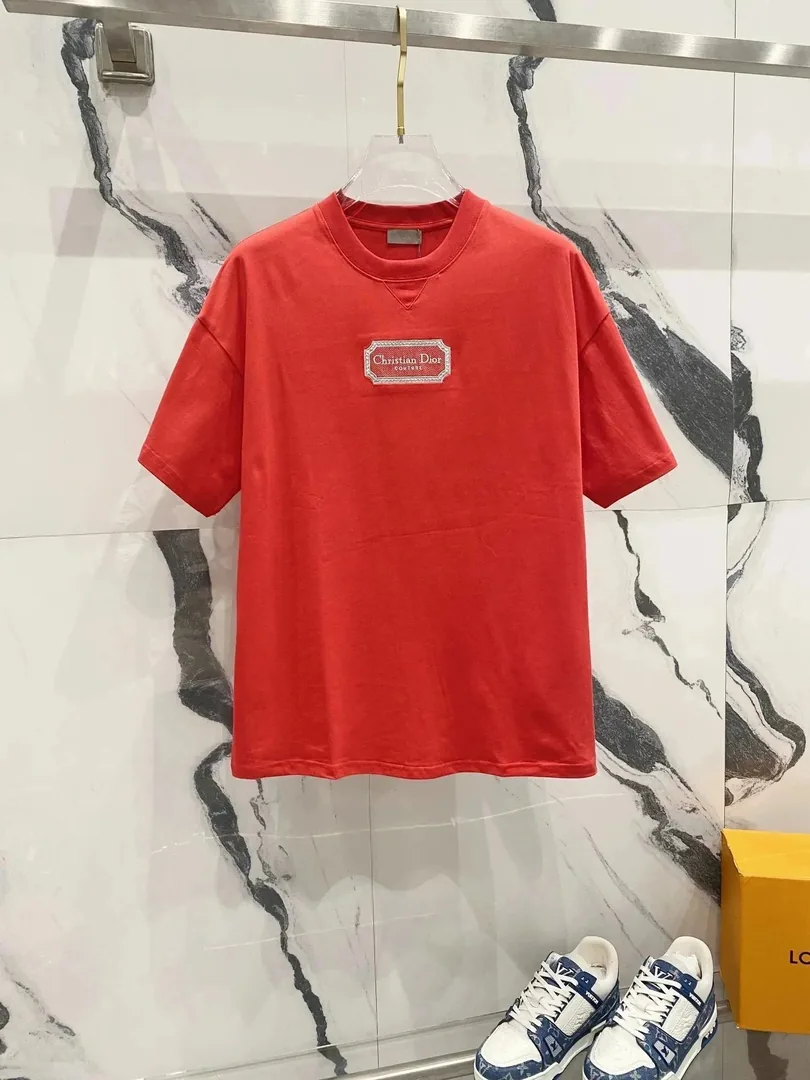 T-Shirt Collection — Photo 4