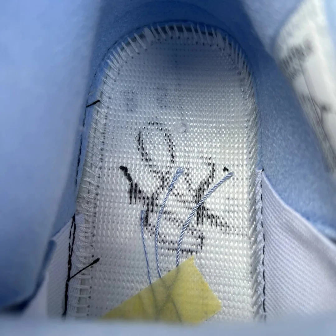 Air Jordan 4 Forget Me Not — photo 12