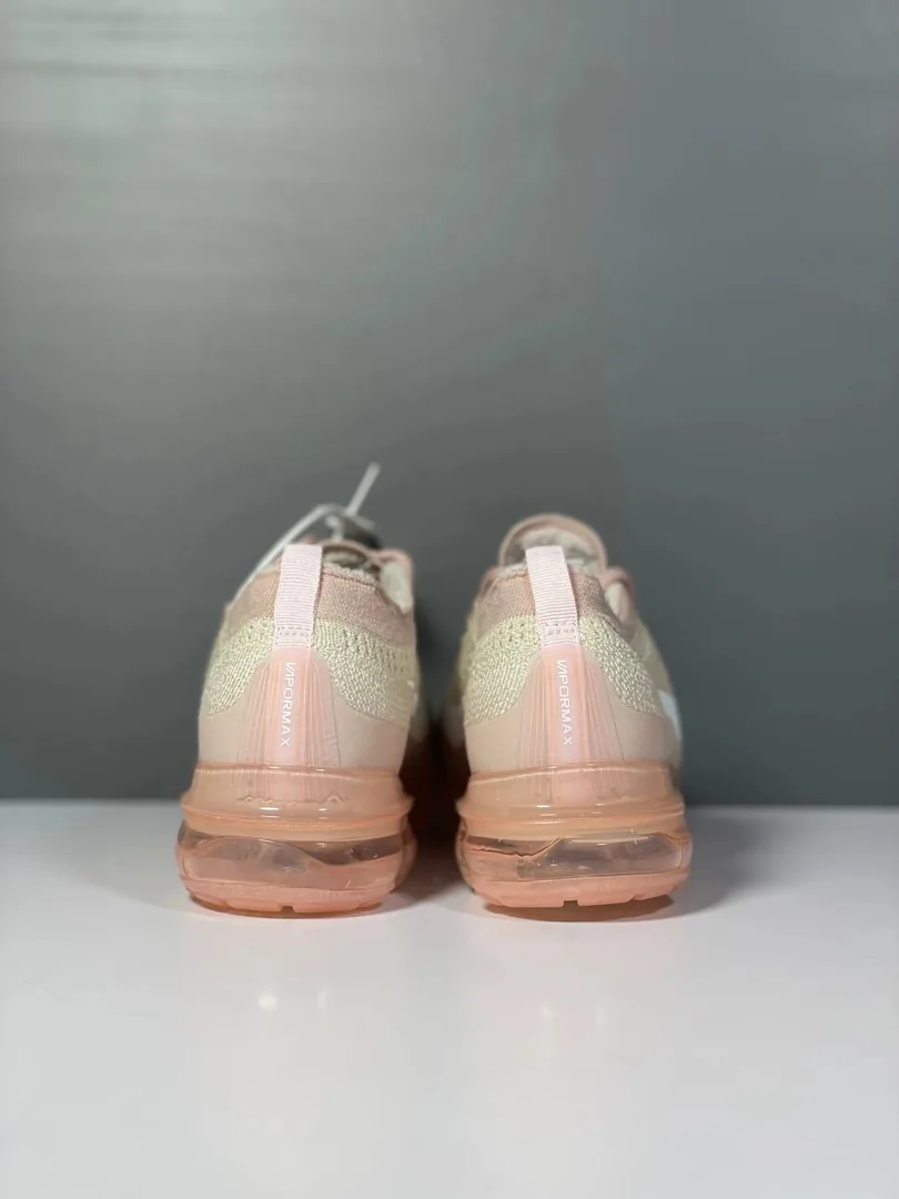 Nike VaporMax Flyknit Pink Floral — QC