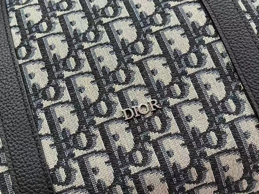 Dior Bag — Photo 5