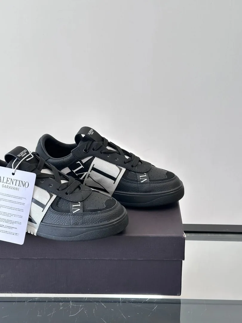 Valentino VL7N Grey Leather Loafers — Photo 8