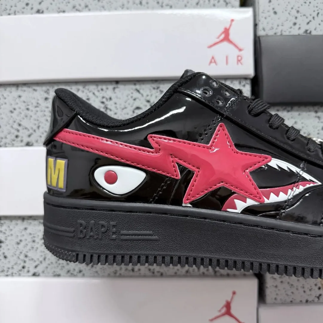 Bape Sta Shark Face Low-Top Sneakers — photo 10