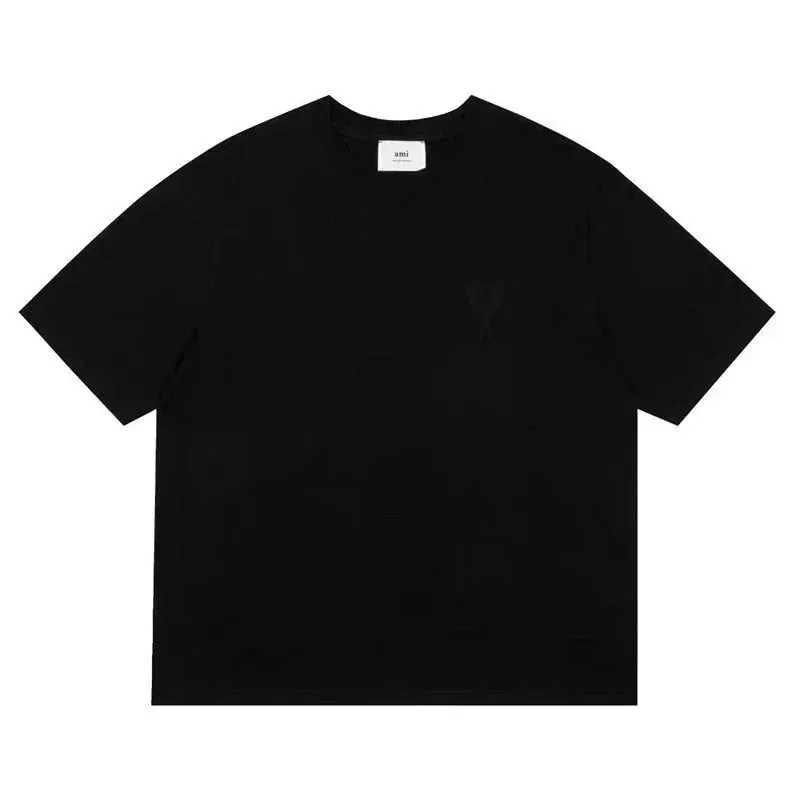 AMI Paris Ami de Coeur Logo T-Shirt Collection — Photo 9