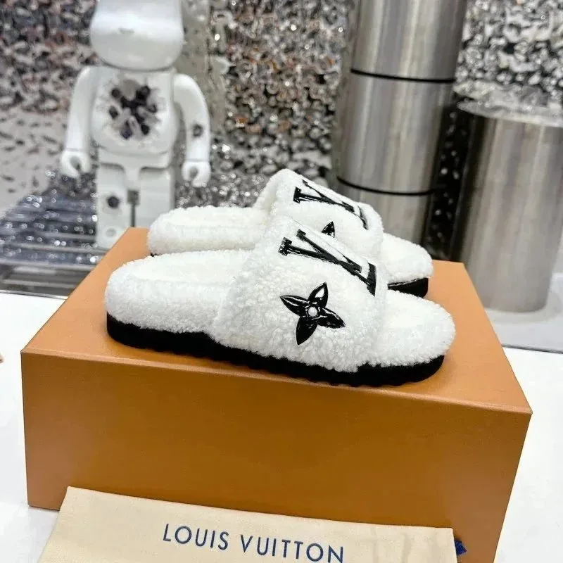 Paseo Comfort Slides — QC