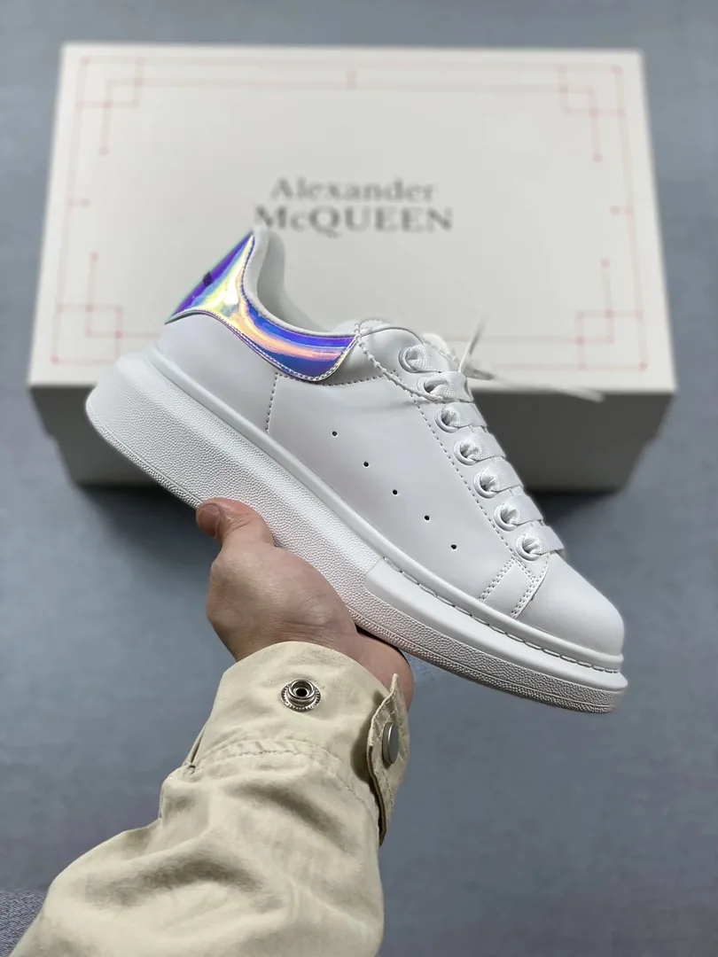 Alexander McQueen Oversized Sneaker White Athletic Trainers — Photo 11
