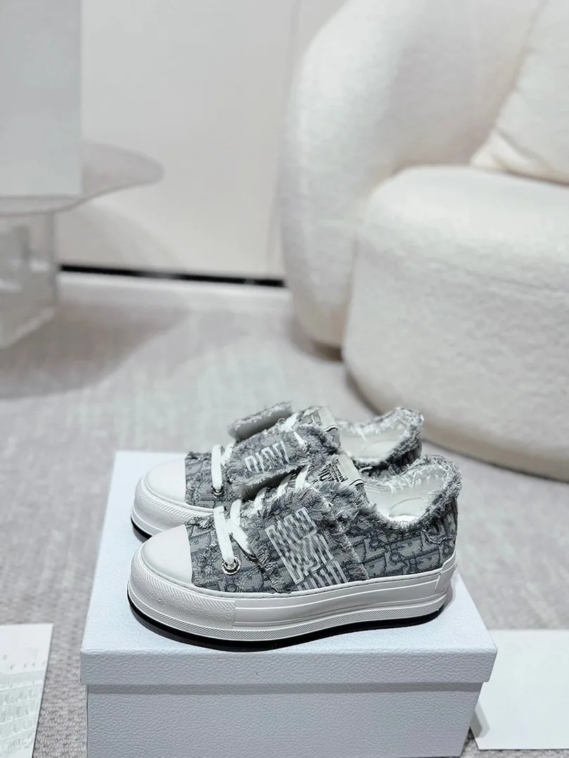 Dior Walk'n'Dior Walk'n' Oblique Velcro Sneakers — Photo 8