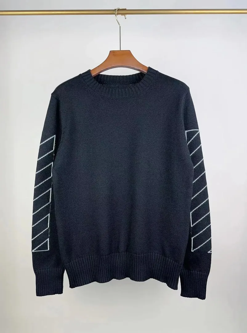 Letter Logo Crewneck Pullover Sweater — Zdjęcie 15