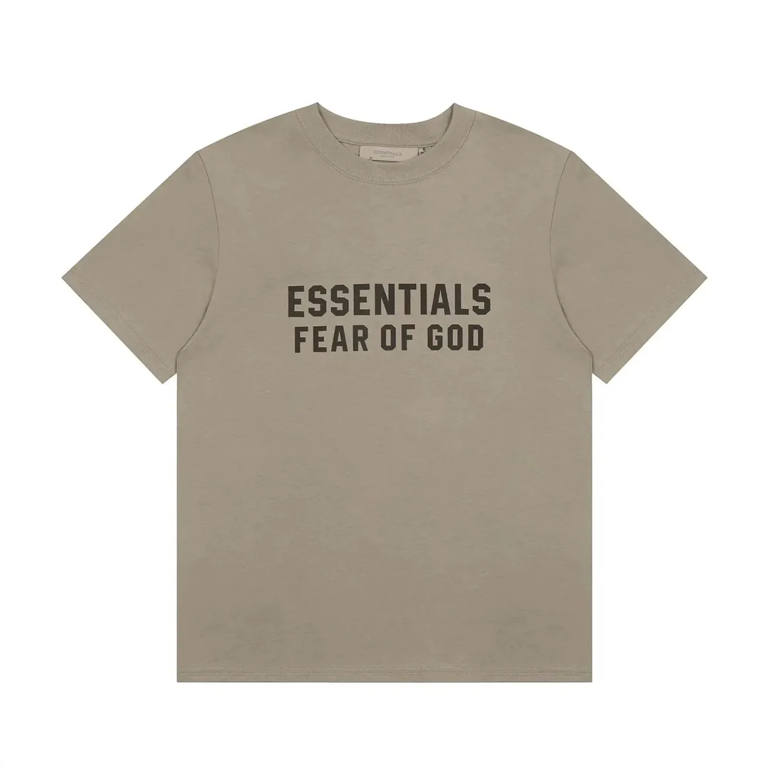 Essentials T-Shirt And Shorts Set — Photo 7