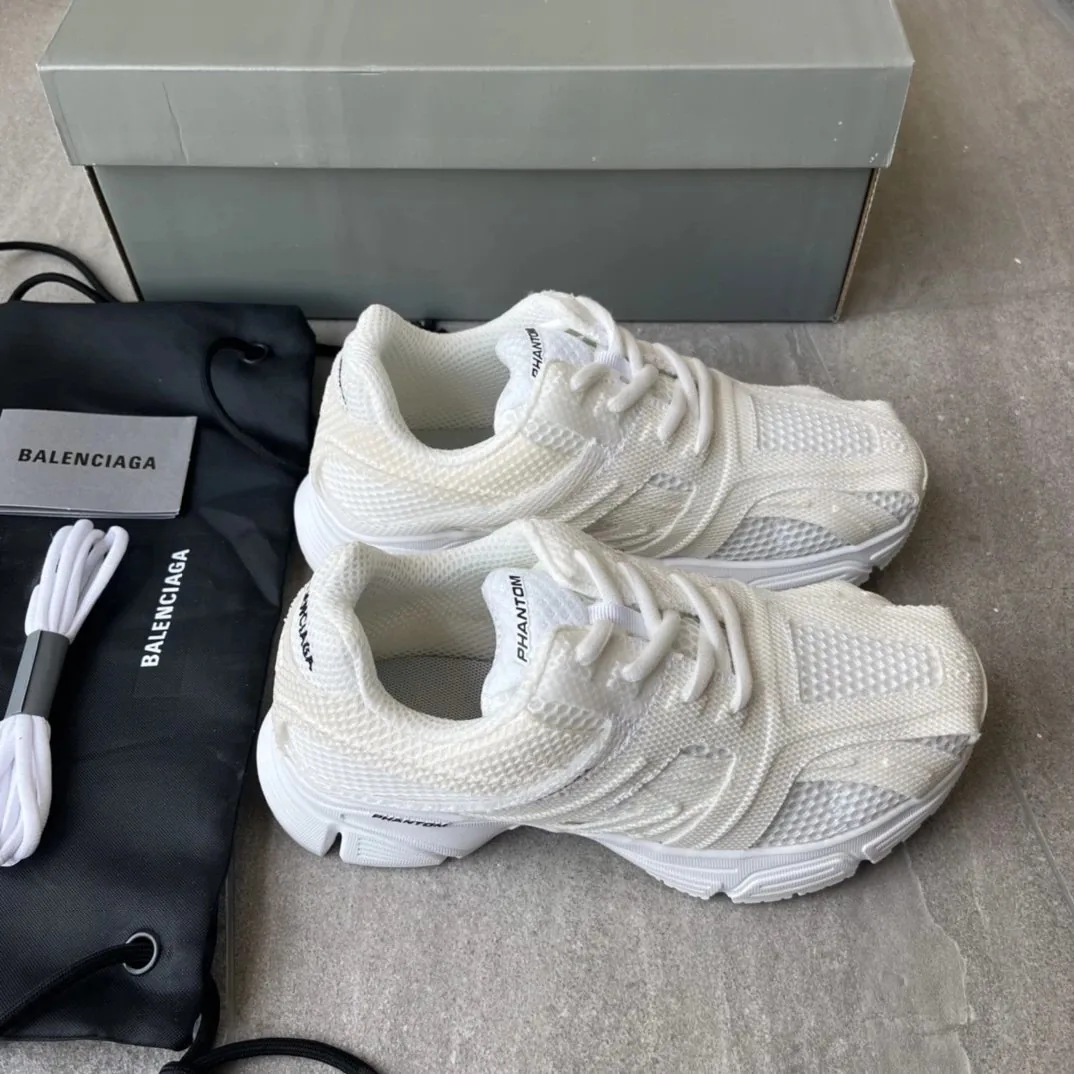 Balenciaga Phantom White Trainer Low-Top — QC