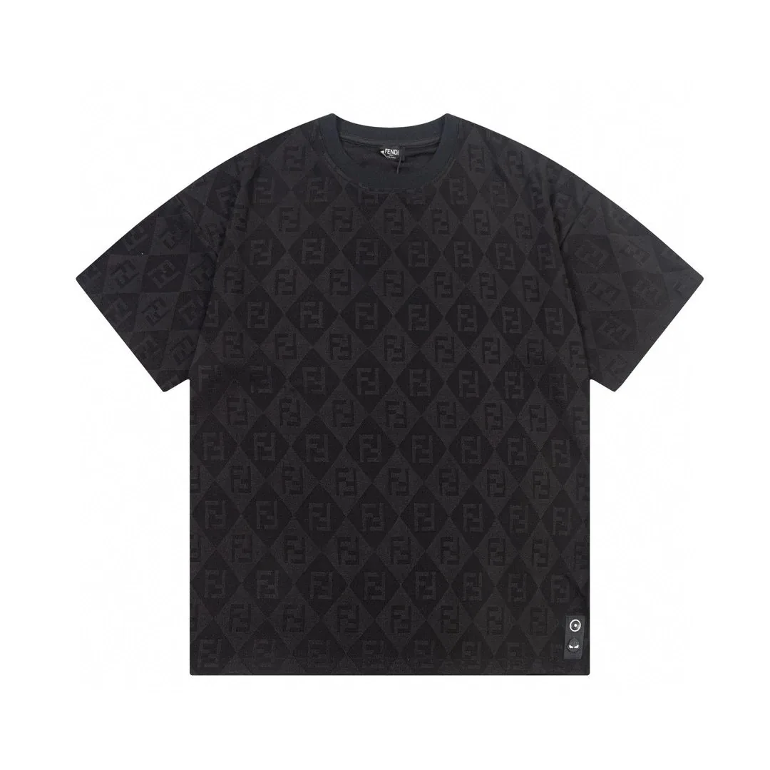 Fendi Tee And Shorts Set — Photo 4