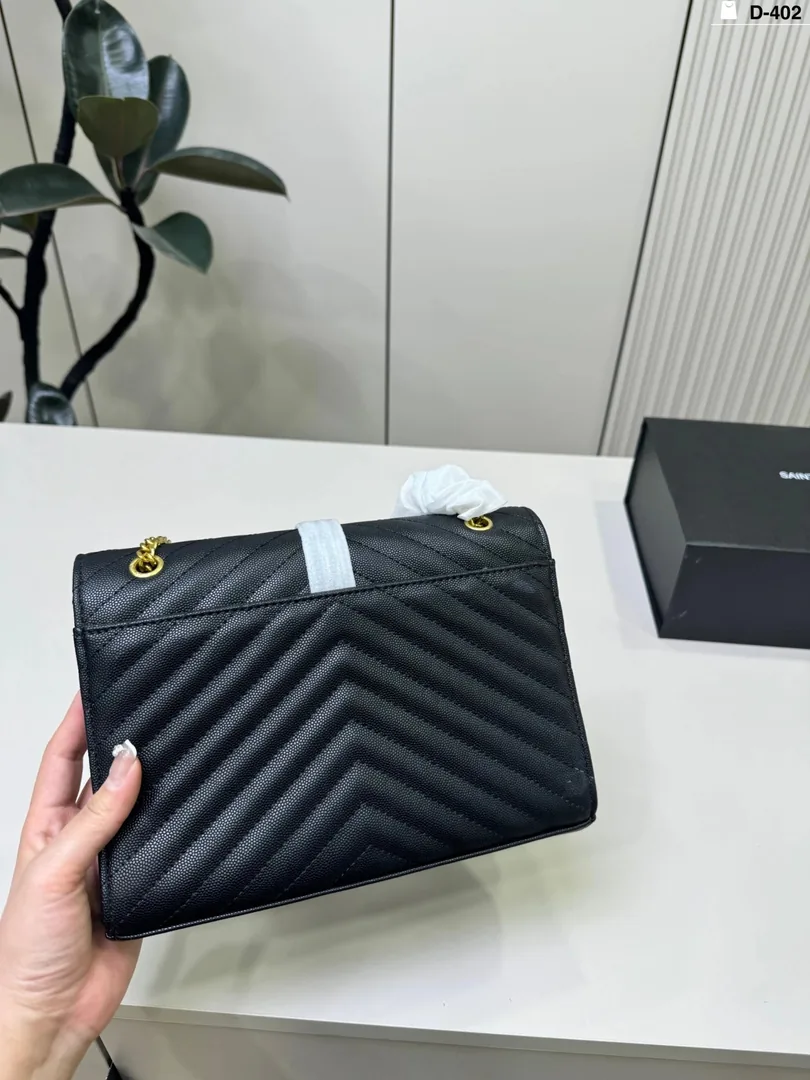 Saint Laurent V Quilted Chain Messenger Bag — photo 10