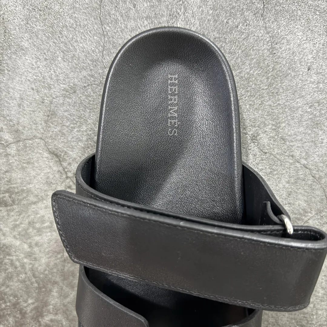 Chypre Couple Sandals — QC