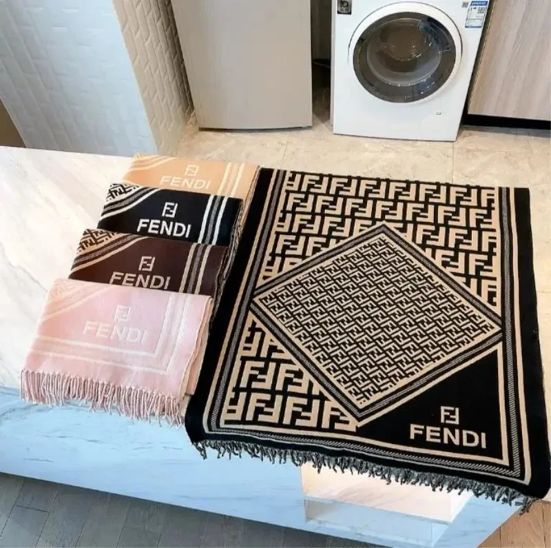 Fendi Scarf — Photo 2
