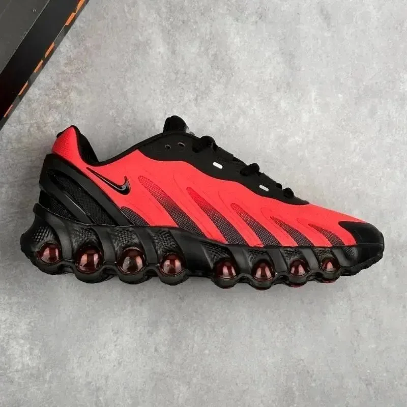 Nike Shox Lace-Up Air-Cushion Runners — Photo 9