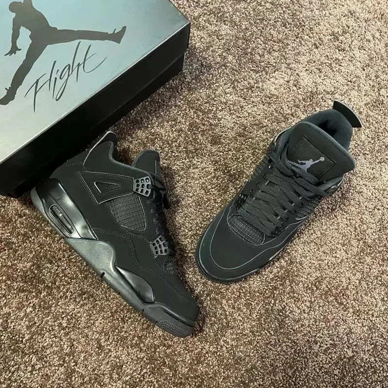 Jordan 4 Green Low-Top Sneakers — Photo 3