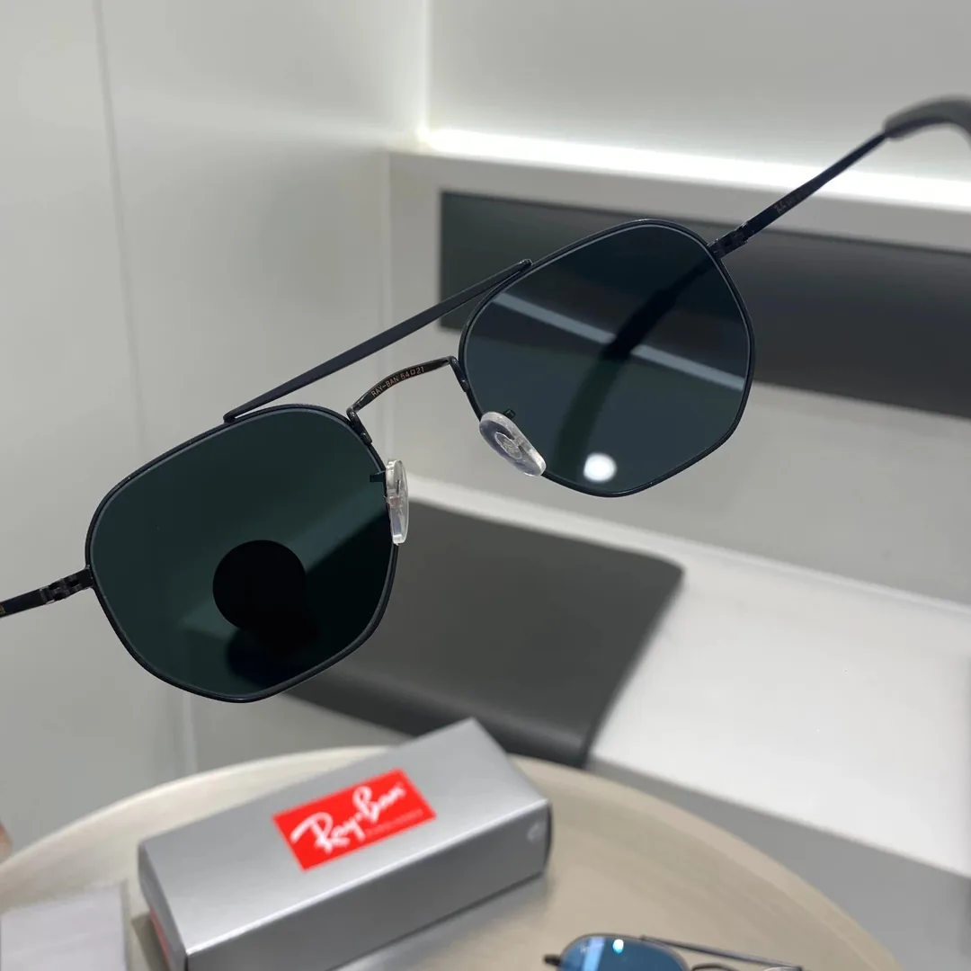 Classic Accessory Piece — QC