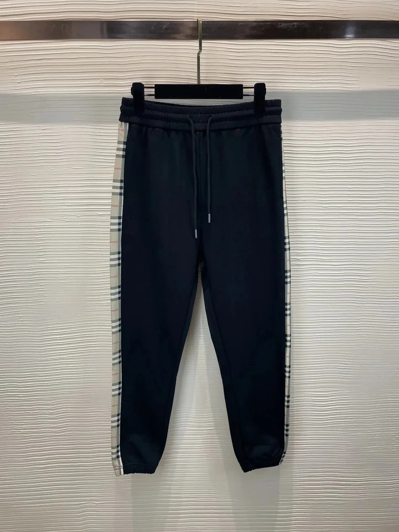 Sweatpants — QC