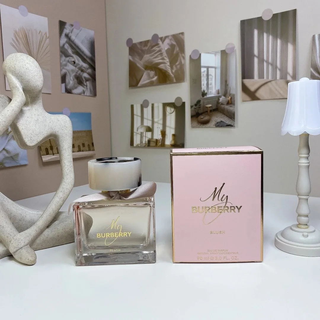 Balenciaga Perfume — Photo 13