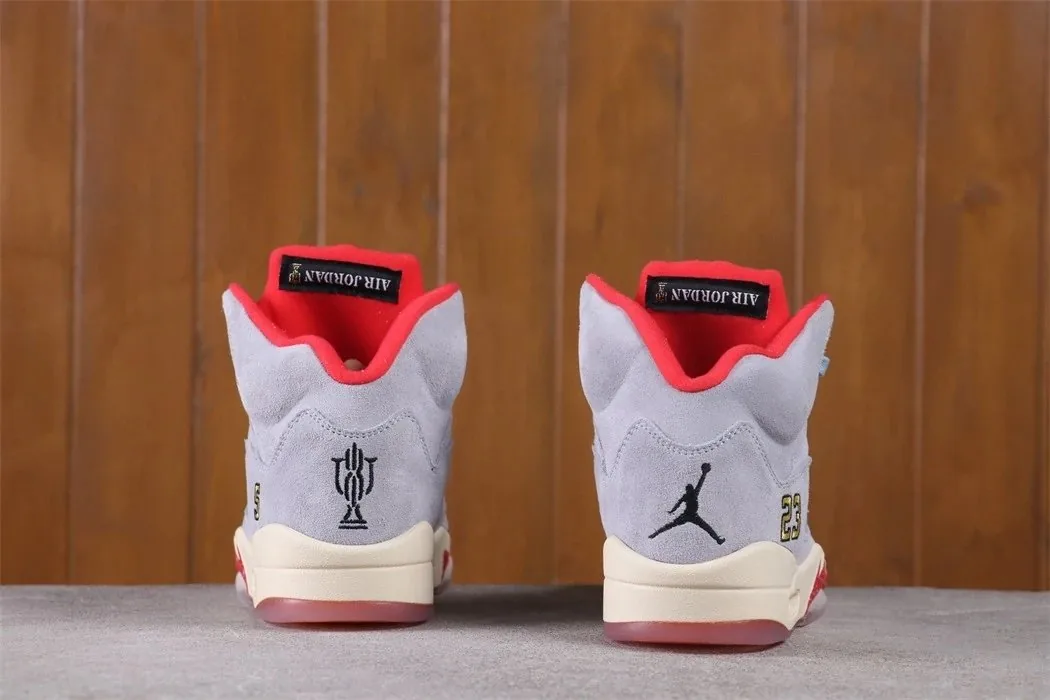 Air Jordan 5 Ice Blue — Photo 10