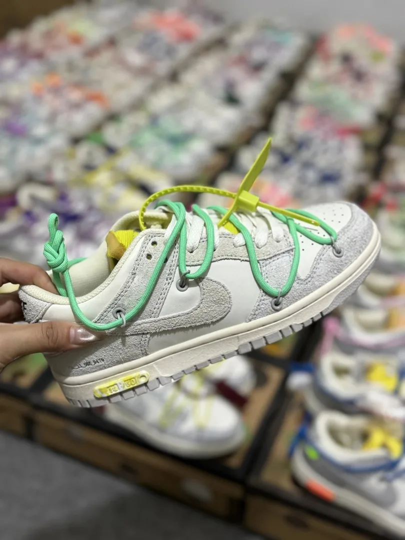 Off-White Low The 50 Sneakers — Photo 7