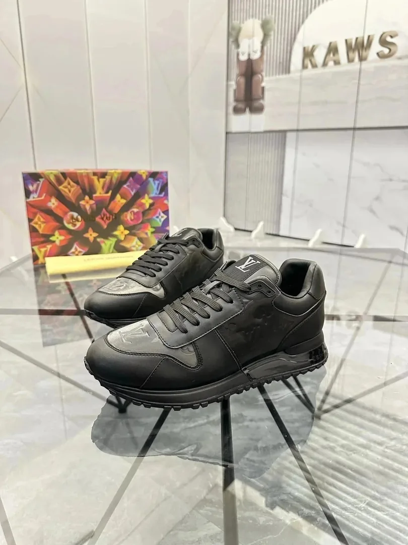 Louis Vuitton Run Away White Basic Sneakers — QC