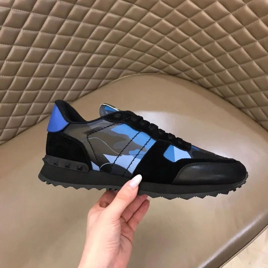 Valentino Rockrunner Black Sneakers — Photo 9