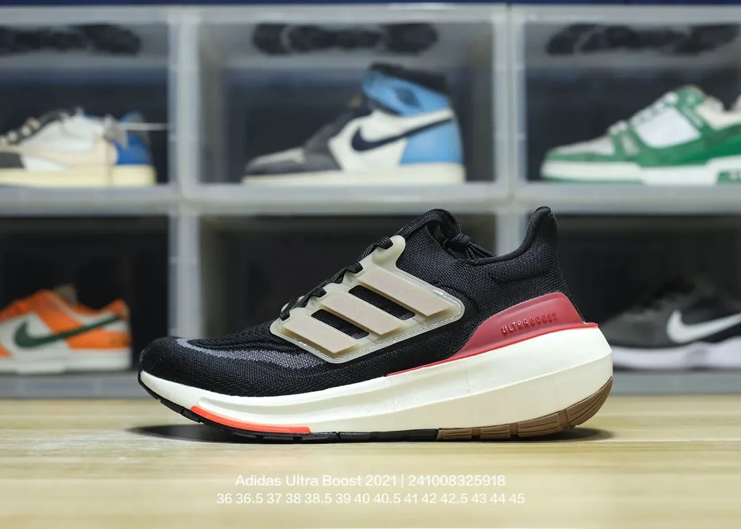 Adidas Ultra Boost Low-Top Sneakers — QC