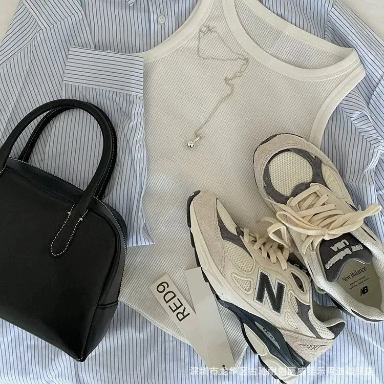 New Balance 990 Grey Dad Shoes — Photo 4