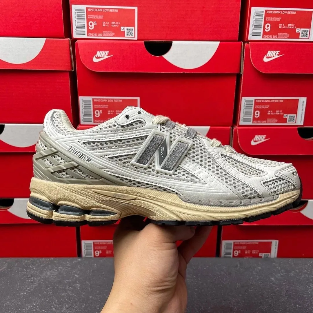 New Balance 1906 Collection — Photo 11