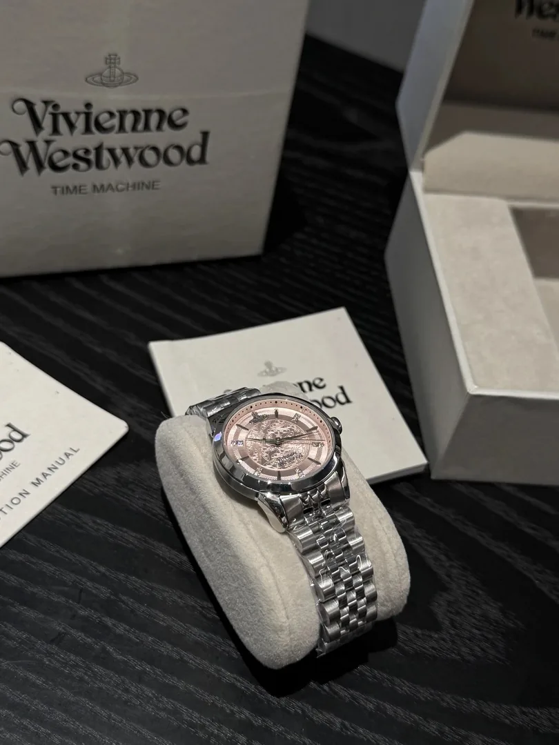 Vivienne Westwood Wristwatch — photo 12