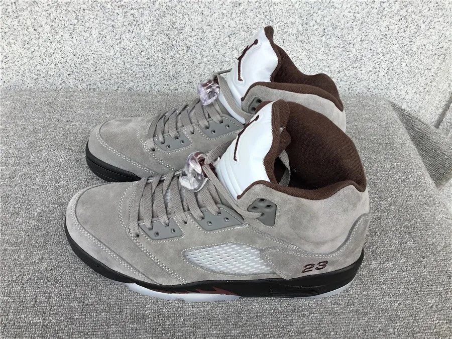 Jordan 5 White Court Sneakers — Photo 15