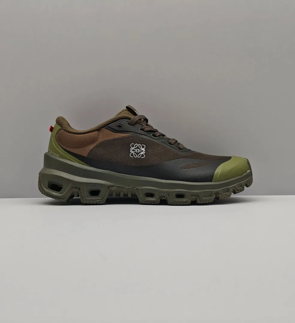 On Cloudventure Trail Running Shoes — photo 7
