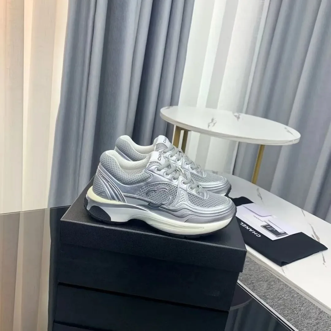 Chanel CC Sneakers Black Flats — photo 2