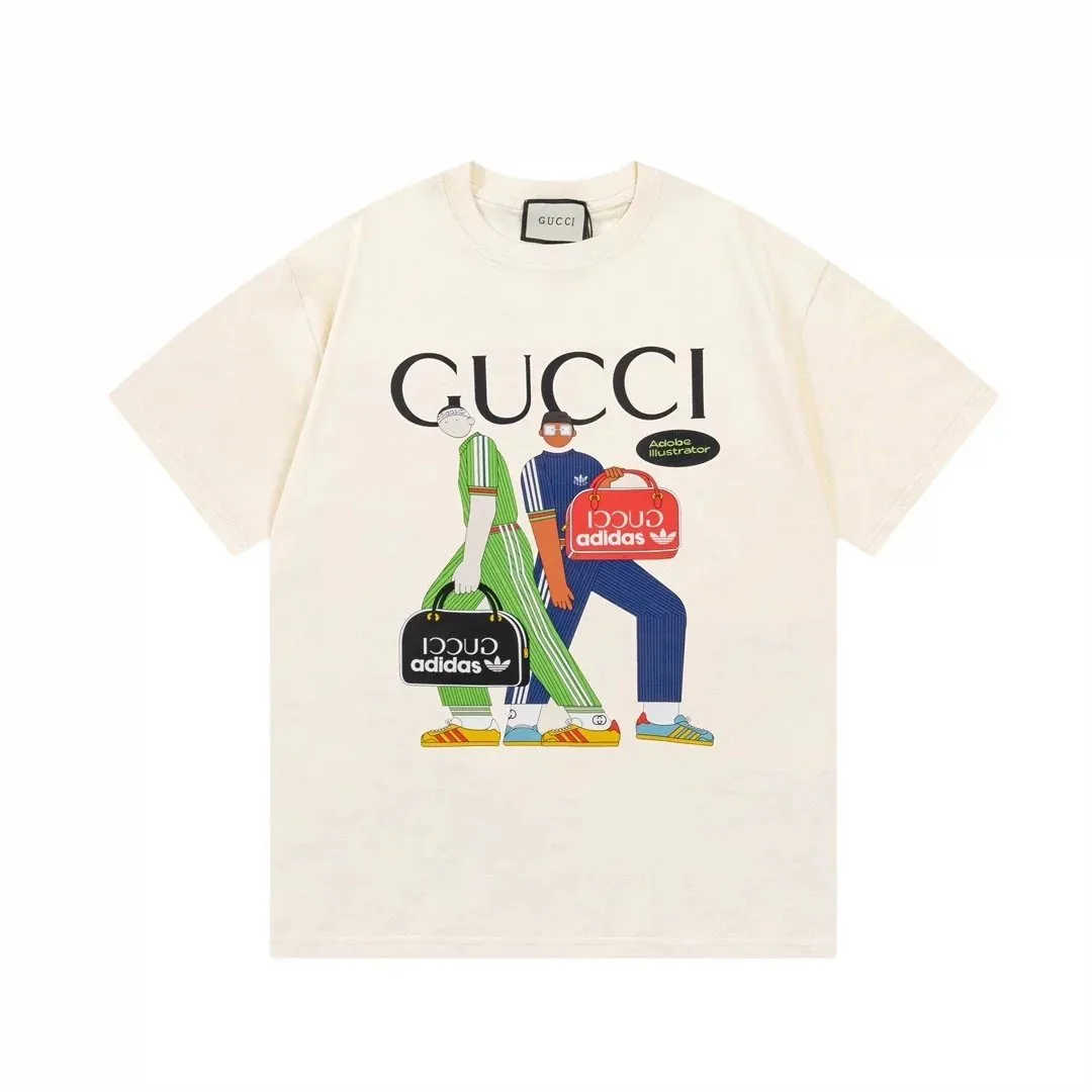 Gucci Circle Logo Print T-Shirt — Photo 14